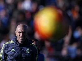 Zinedine Zidane na tréninku Realu Madrid