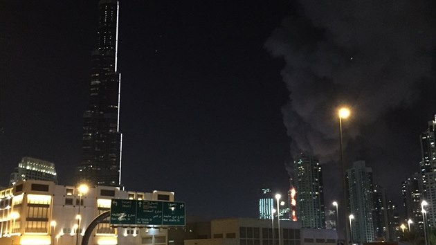 Zbry z poru v Dubaji, kter vyfotil esk turista Maty Olmr. (31. prosince 2015)