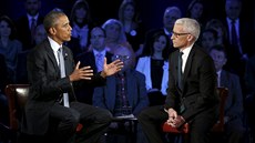 Obama bhem diskuze na CNN (7. leden 2016)