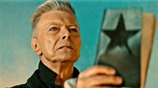 David Bowie ve videoklipu Blackstar
