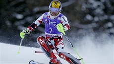 Rakouský lyžař Marcel Hirscher na trati slalomu v Santa Caterině. Rakouský lyžař Marcel Hirscher na trati slalomu v Santa Caterině.