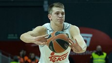 Luka Dončič v dresu Realu Madrid Luka Dončič v dresu Realu Madrid