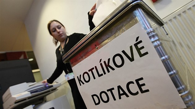 Kraj Vysočina v pondělí ráno zahájil příjem žádostí o kotlíkové dotace. Před... Kraj Vysočina v pondělí ráno zahájil příjem žádostí o kotlíkové dotace. Před...
