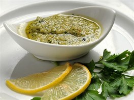 Konopn pesto