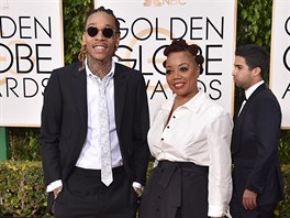 Wiz Khalifa a jeho matka Peachie Wimbushová (Los Angeles, 10. ledna 2016)