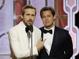 Ryan Gosling a Brad Pitt na Zlatých glóbech (Los Angeles, 10. ledna 2016)