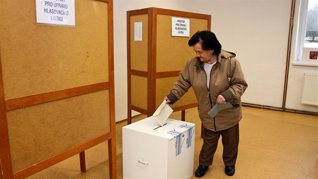Prvn volby v Libav po destkch let.