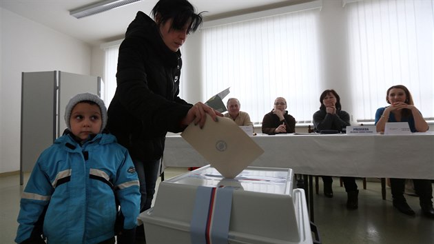 Prvn komunln volby po pechodu obce Braec z vojenskho jezdu do Karlovarskho kraje.