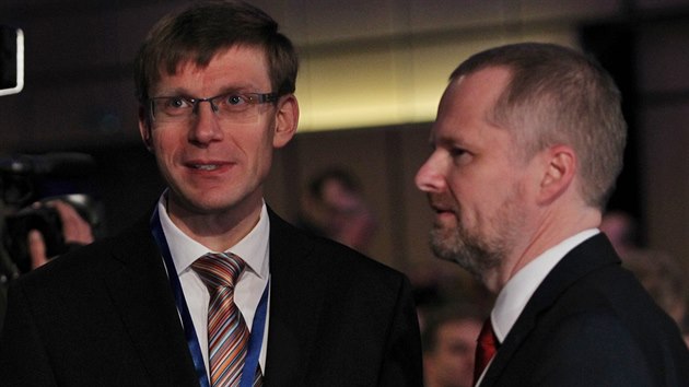 Kongres ODS v Ostrav, pedseda ODS Petr Fiala (vpravo) a Martin Kupka (16. ledna 2016).