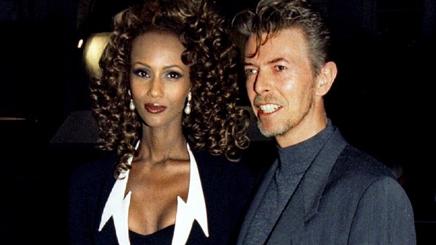 Iman a David Bowie (Londn, 19. z 1994)