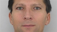 Policie hledá oběti Zdeňka Pfeifera, který vědomě šířil virus HIV Policie hledá oběti Zdeňka Pfeifera, který vědomě šířil virus HIV