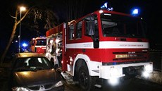 V pražských Košířích někdo úmyslně zapálil ubytovnu (12.1.2015). V pražských Košířích někdo úmyslně zapálil ubytovnu (12.1.2015).