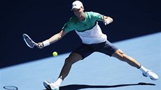 eský tenista Tomá Berdych v duelu 1. kola Australian Open s Indem Bhambrim.