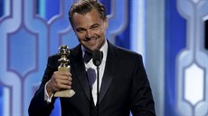 Leonardo DiCaprio s cenou za výkon v dramatu Revenant Zmrtvýchvstání