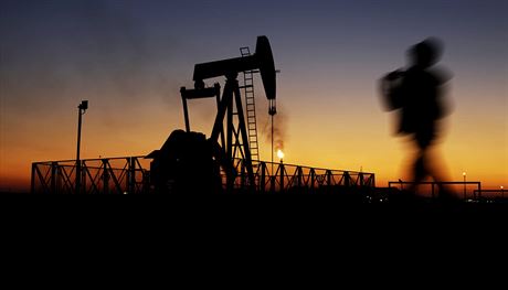 Dokonalejí zpracovatelské technologie mají zmírnit dopad tby ropy na ivotní prostedí.
