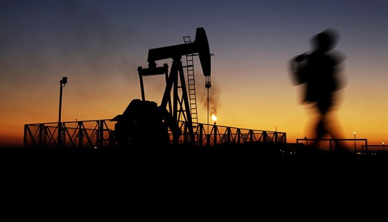 Dokonalejí zpracovatelské technologie mají zmírnit dopad tby ropy na ivotní prostedí.