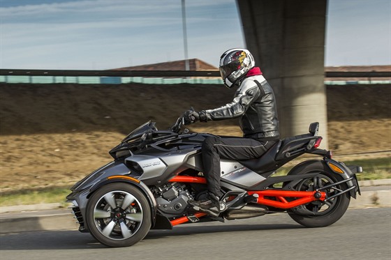 Tkolov cruiser Canam Spyder F3-S