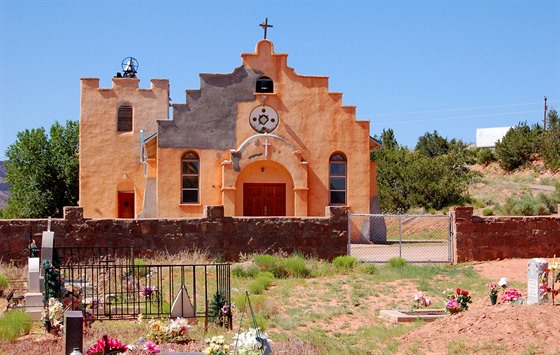 Katolický kostel zasvcený Pann Marii Guadalupské v dnení rezervaci Jemez...