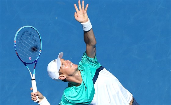 Tomá Berdych v duelu 2. kola Australian Open s Mirzou Baiem.