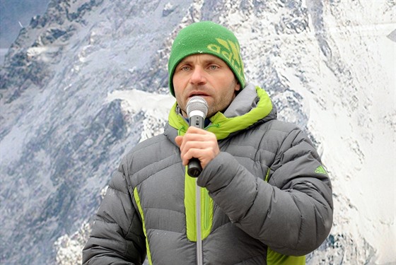 Frýdecko-místecký horolezec Libor Uher pi zahájení pedelého roníku...