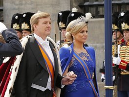 Nový nizozemský král Willém-Alexander míí do amsterdamského gotického chrámu...
