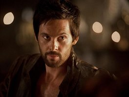 Tom Riley v serilu Da Vinciho dmoni (2013)