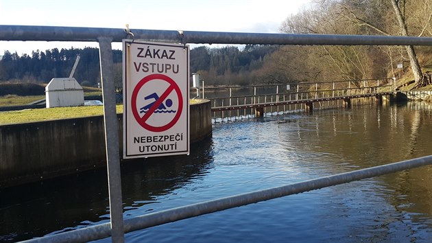 Mu zmizel ve vod pobl mal vodn elektrrny ve Zlat Korun.