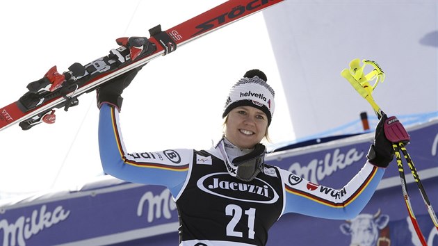 Nmka Viktoria Rebensburgov skonila v sueprobm slalomu v Cortin dAmpezzo tet.