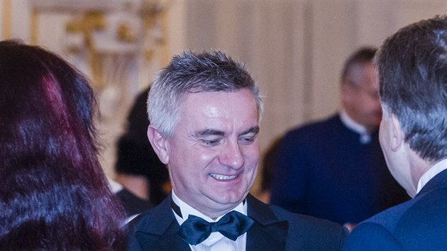 Hradn kancl Vratislav Myn na plese podanm prezidentem Miloem Zemanem (22. ledna 2016)