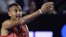 HELE! Australský tenista Nick Kyrgios se zlobí na rozhodího v utkání 3. kola...