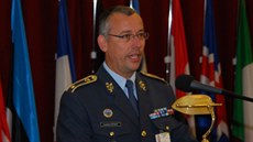 Brigádní generál v záloze František Mičánek. Brigádní generál v záloze František Mičánek.