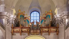 Královský nástroj v chrámu Nalezení svatého Kříže v Litomyšli stále nehraje. Královský nástroj v chrámu Nalezení svatého Kříže v Litomyšli stále nehraje.