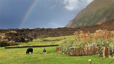 Tristan da Cunha kdysi leel na hlavním tahu obchodní cesty mezi Evropou a Indickým oceánem. 