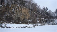 Přírodní útvary v Železných horách nabízejí zajímavé scenérie. Přírodní útvary v Železných horách nabízejí zajímavé scenérie.