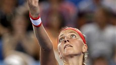 NADHODIT MÍČEK. Petra Kvitová ve druhém kole Australian Open. NADHODIT MÍČEK. Petra Kvitová ve druhém kole Australian Open.