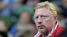 Boris Becker sleduje na Australian Open zápas svého svence Novaka Djokovie.