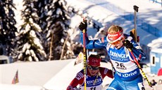 Lucie Charvátová na trati sprintu Svtového poháru v italské Anterselv.