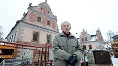 „Střechou zatékalo, podlahy se propadaly. Ti všichni majitelé předtím nechali... „Střechou zatékalo, podlahy se propadaly. Ti všichni majitelé předtím nechali...