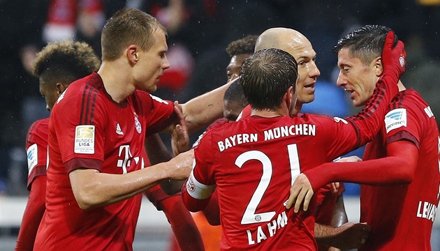 O Bayern venceu o Hoffenheim com Kadeřábek, o Darida ajudou o gol a desenhar
