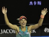 Angelique Kerberov se raduje z titulu na Australian Open.