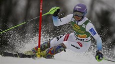 SMŮLA. Šárka Strachová v prvním kole slalomu v Mariboru, které dokončila na... SMŮLA. Šárka Strachová v prvním kole slalomu v Mariboru, které dokončila na...