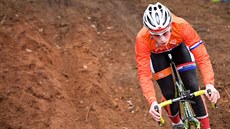 Nizozemský cyklokrosař Jens Dekker na trati mistrovství světa v Heusden-Zolderu. Nizozemský cyklokrosař Jens Dekker na trati mistrovství světa v Heusden-Zolderu.