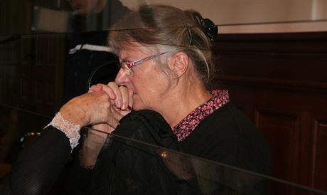 Jacqueline Sauvageová u soudu.