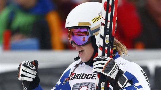 Ester Ledecká v cíli superobího slalomu v Ga-Pa.