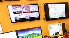 Operační středisko karlovarské městské policie. Operační středisko karlovarské městské policie.
