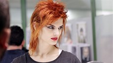 Na pařížském týdnu módy haute couture se prezentuje nejluxusnější, nejdražší a... Na pařížském týdnu módy haute couture se prezentuje nejluxusnější, nejdražší a...