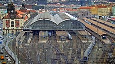 Živě: Sledujte vlaky na pražském Hlavním nádraží v přímém přenosu Živě: Sledujte vlaky na pražském Hlavním nádraží v přímém přenosu