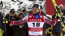 Kjetil Jansrud po vítzství ve sjezdu v korejském ongsonu.