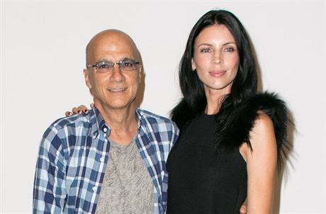 Jimmy Iovine a Liberty Rossová (Los Angeles, 14. íjna 2015)