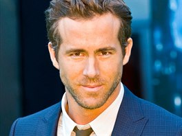 Ryan Reynolds si zahrál v romantickém filmu Návrh po boku Sandry Bullockové